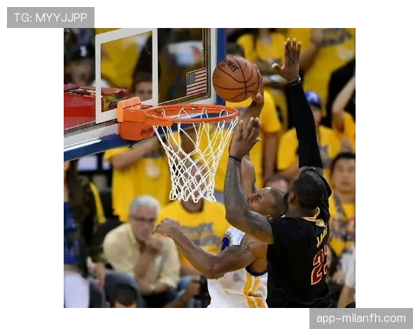 伊戈达拉利用无球掩护提升防守效率，区别于昔日锋线核心角色